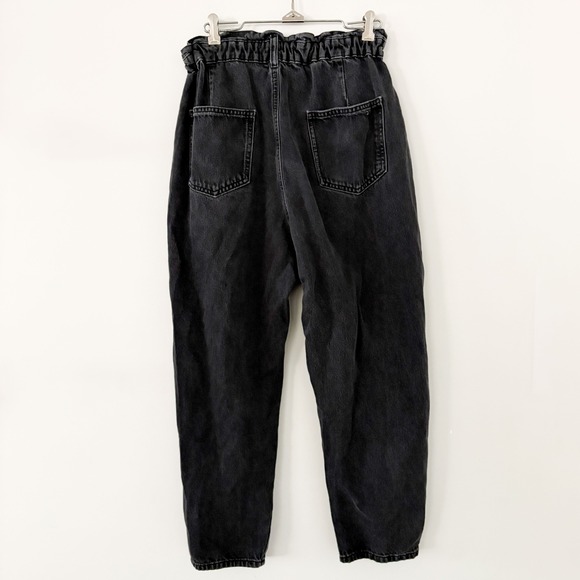 Zara Black High-Waisted Jeans - Picture 3 of 10